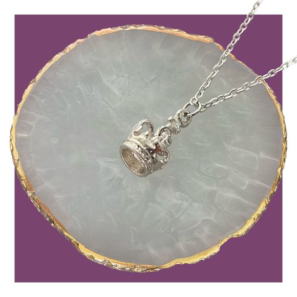 Crown Necklace Silver Plated Pendant & Cable Chain Fashion Jewelry for Layering - Picture 1 of 7